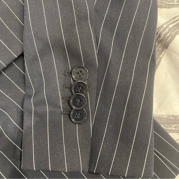 Navy Pinstriped Blazer from Zara - Picture 6 of 16